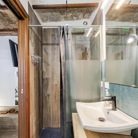 Free Parking - La Corte House 55 카스텔디상로