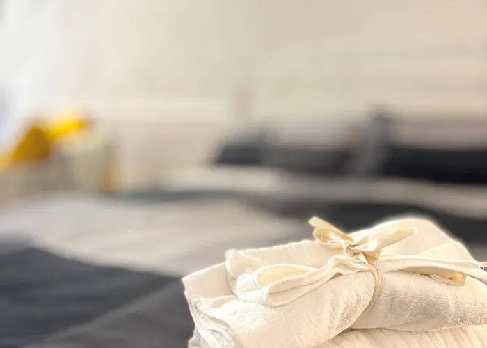 Free Parking - La Corte House 55 *